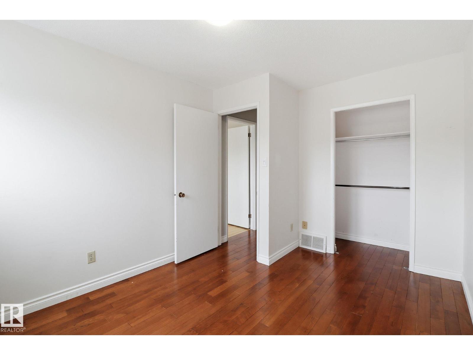 9023 95 St Nw, Edmonton, Alberta  T6C 3W7 - Photo 30 - E4482259