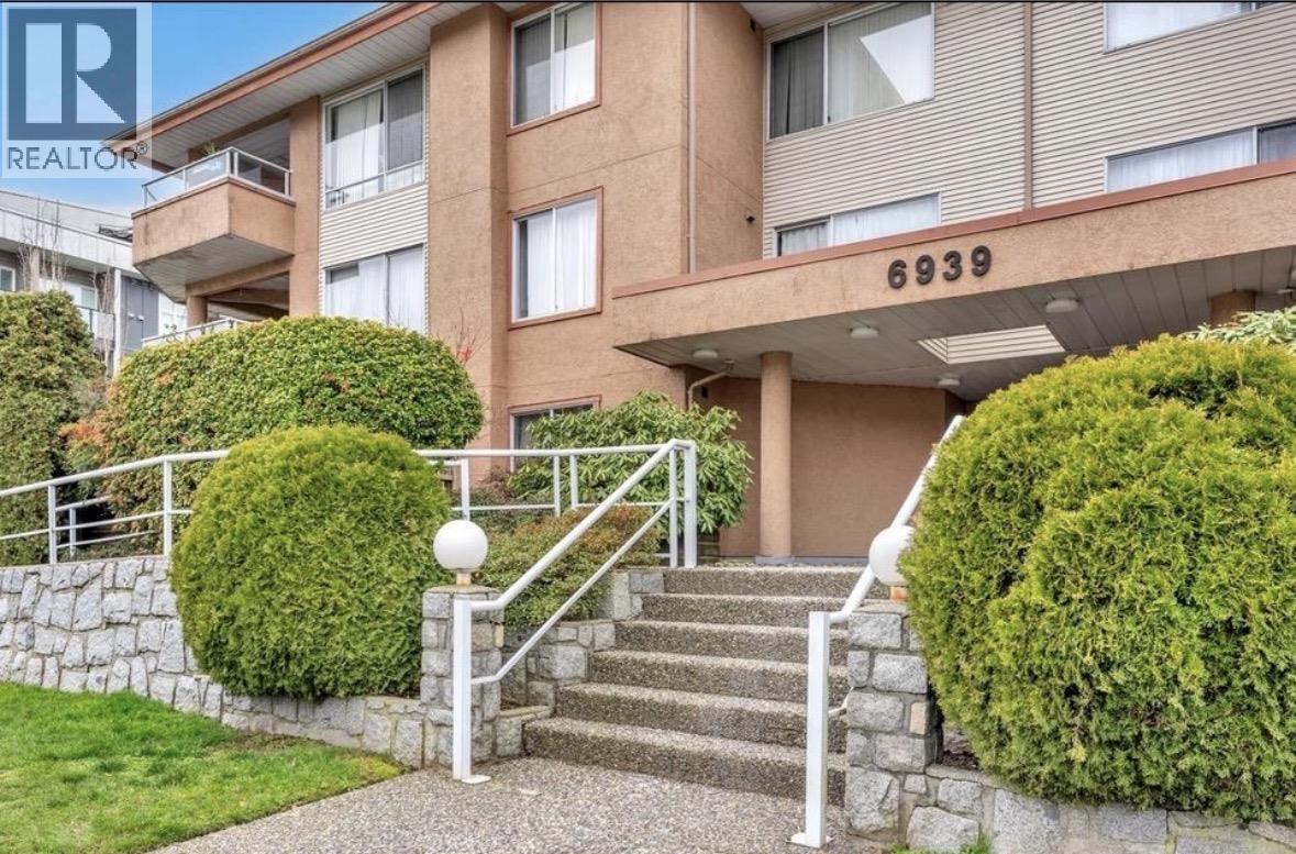 212 6939 GILLEY AVENUE, Burnaby, British Columbia