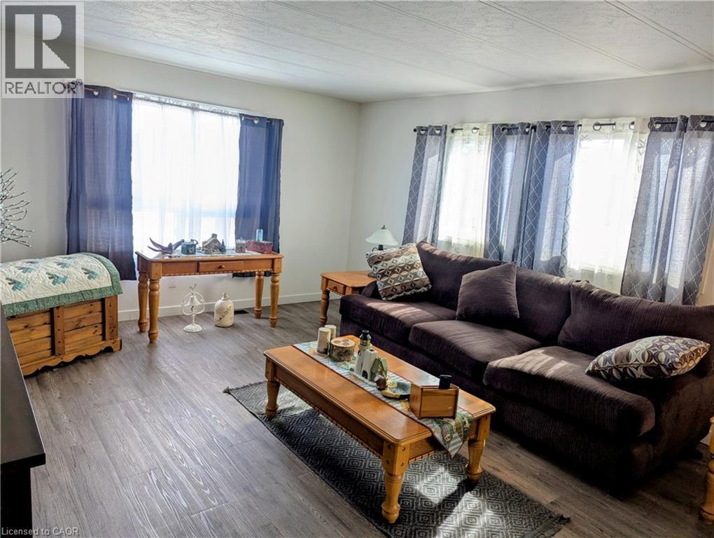 27 Cranberry Drive, Ashfield-Colborne-Wawanosh, Ontario  N7A 3Y3 - Photo 18 - 40808531