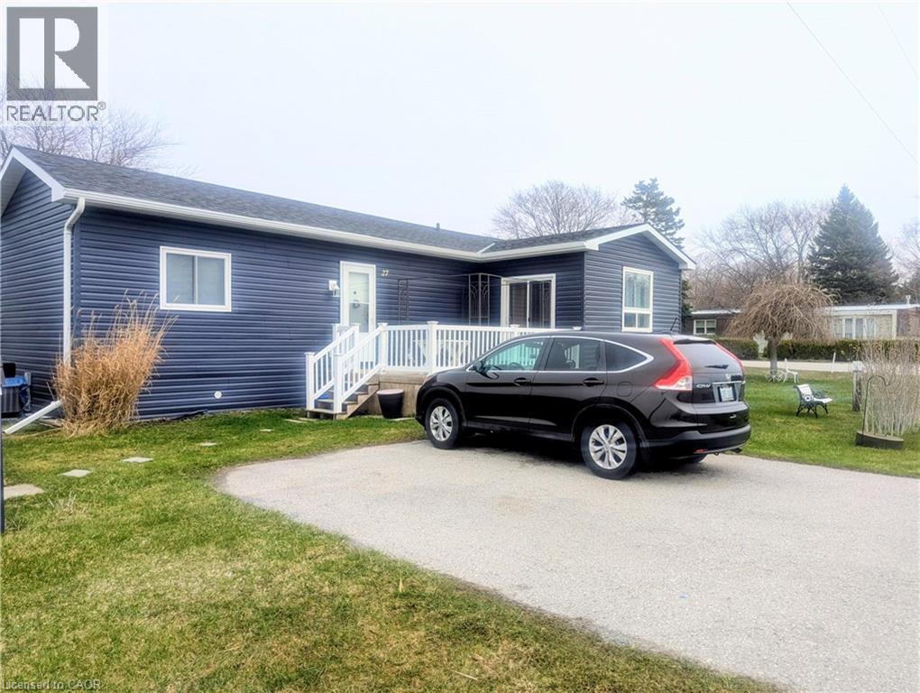 27 Cranberry Drive, Ashfield-Colborne-Wawanosh, Ontario  N7A 3Y3 - Photo 4 - 40808531