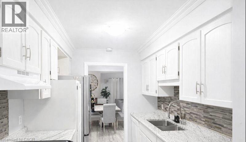 21 Conestoga Road, Woodstock, Ontario  N4T 1H9 - Photo 2 - 40808921