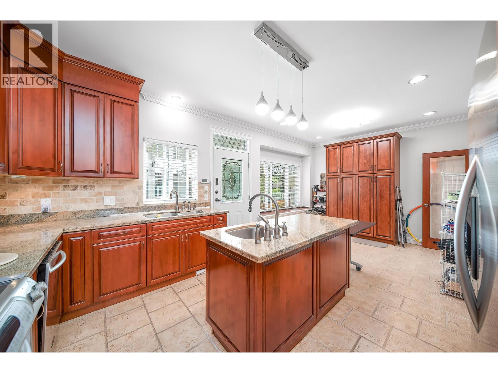 1312 Tenth Street, New Westminster, British Columbia  V3M 3H9 - Photo 12 - R3111577