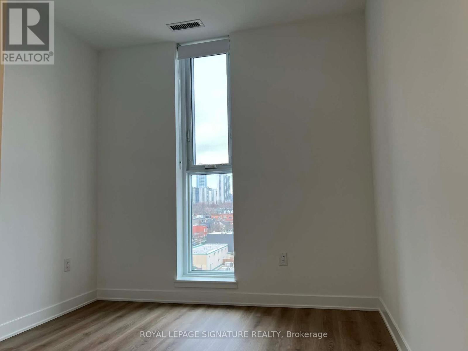 821 - 30 Dreamers Way, Toronto, Ontario  M5A 0Y7 - Photo 6 - C12999054