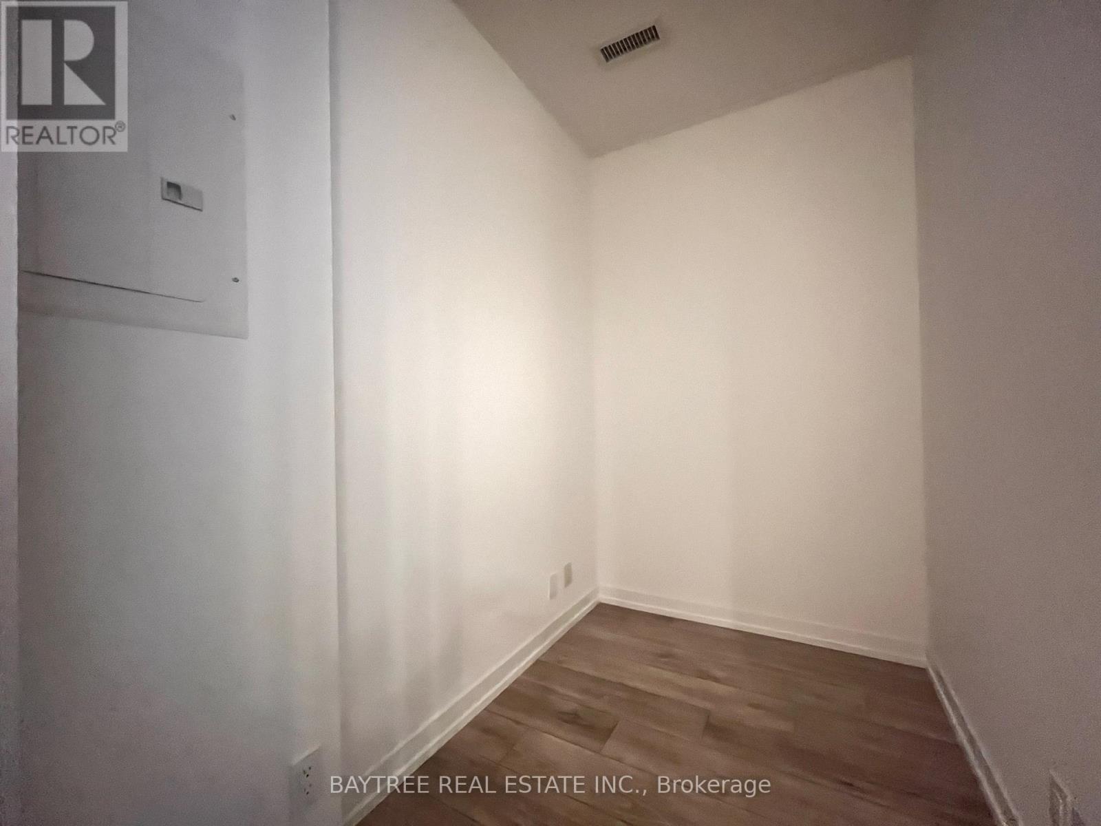 610 - 55 Mercer Street, Toronto, Ontario  M5V 0W4 - Photo 12 - C12999088