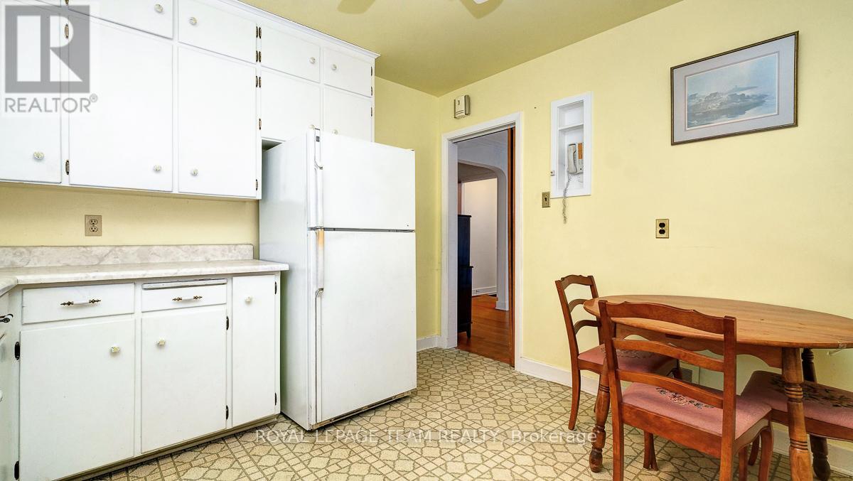 1107 Falaise Road, Ottawa, Ontario  K2E 6R1 - Photo 14 - X12999076