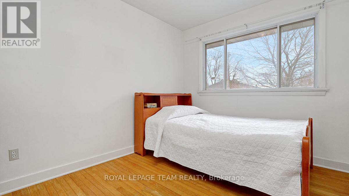 1107 Falaise Road, Ottawa, Ontario  K2E 6R1 - Photo 18 - X12999076