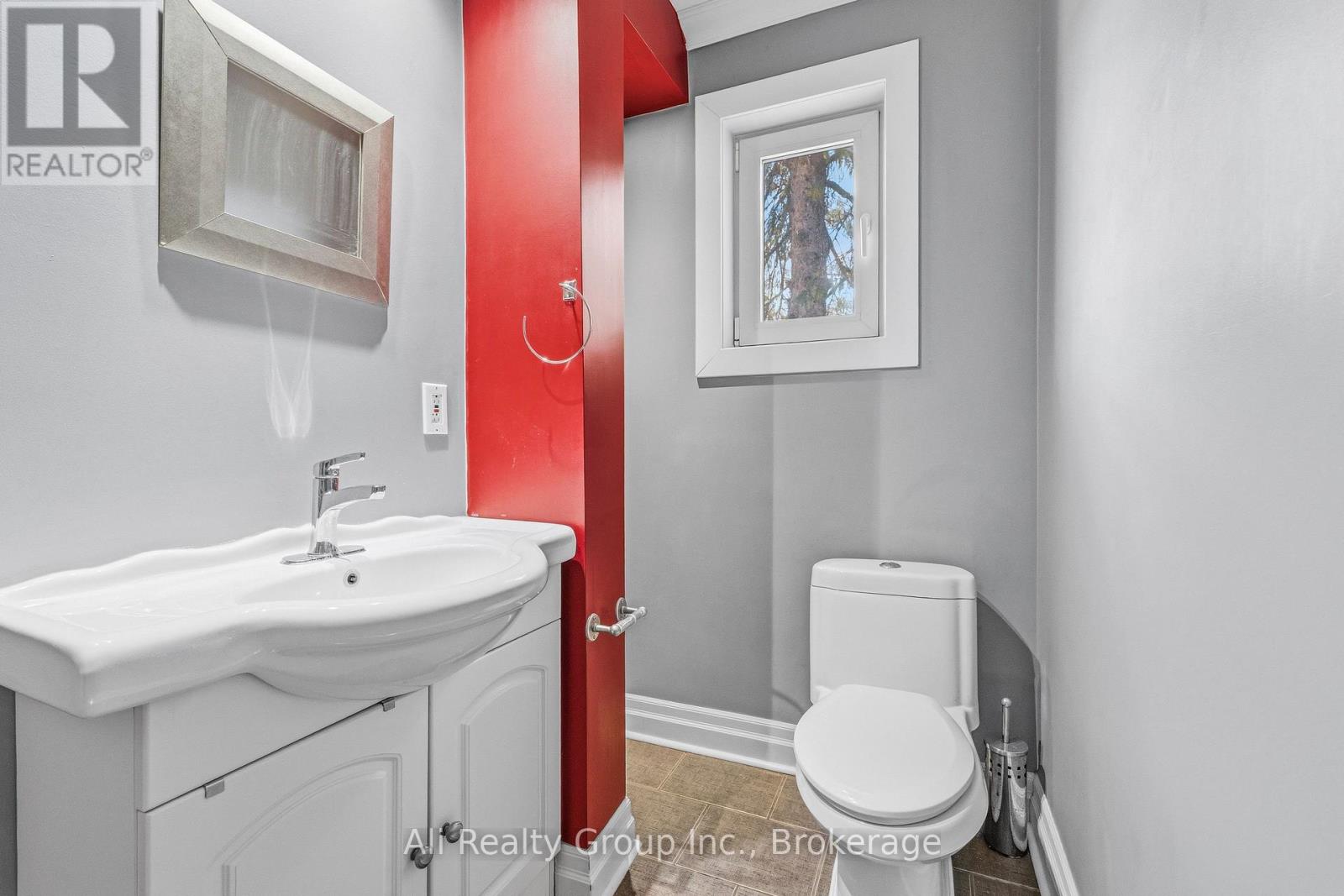 161 Herzberg Road, Ottawa, Ontario  K2K 2Y3 - Photo 5 - X12999078