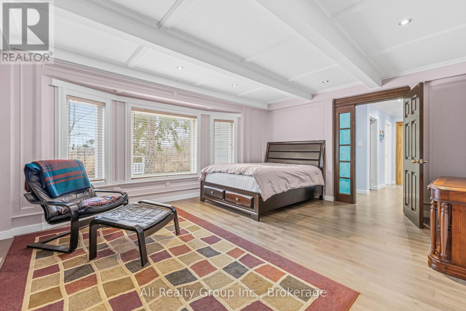 161 Herzberg Road, Ottawa, Ontario  K2K 2Y3 - Photo 8 - X12999078