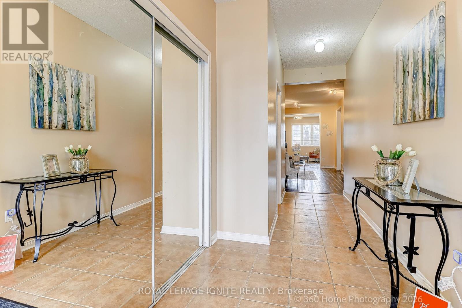 48 Thorp Crescent, Ajax, Ontario  L1T 0G9 - Photo 8 - E12999058