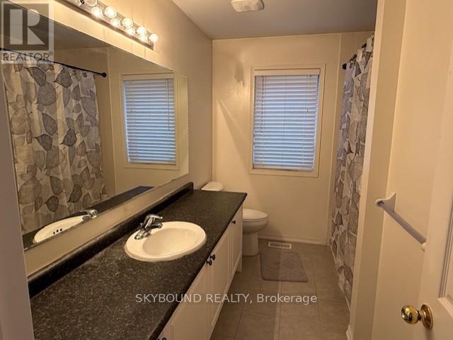 35 Lloydminister Avenue, Ajax, Ontario  L1Z 0N8 - Photo 10 - E12999062