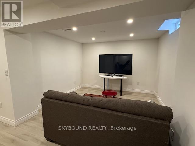 35 Lloydminister Avenue, Ajax, Ontario  L1Z 0N8 - Photo 15 - E12999062