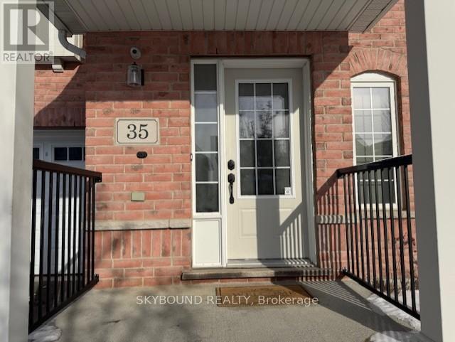 35 Lloydminister Avenue, Ajax, Ontario  L1Z 0N8 - Photo 2 - E12999062