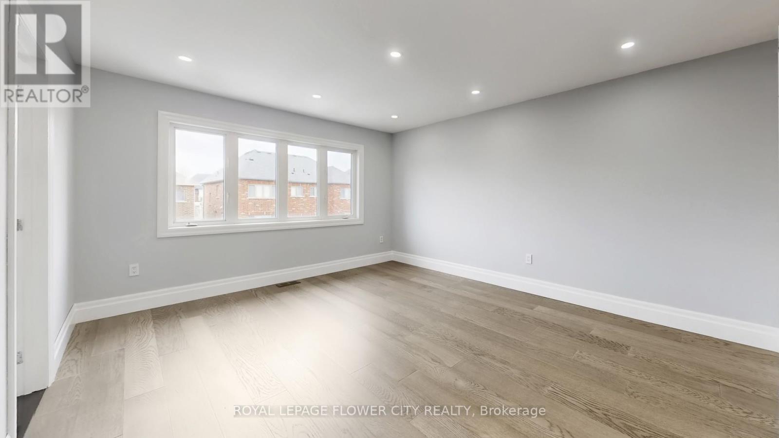 642 Sweetwater Crescent, Newmarket, Ontario  L3X 0H5 - Photo 24 - N12999030