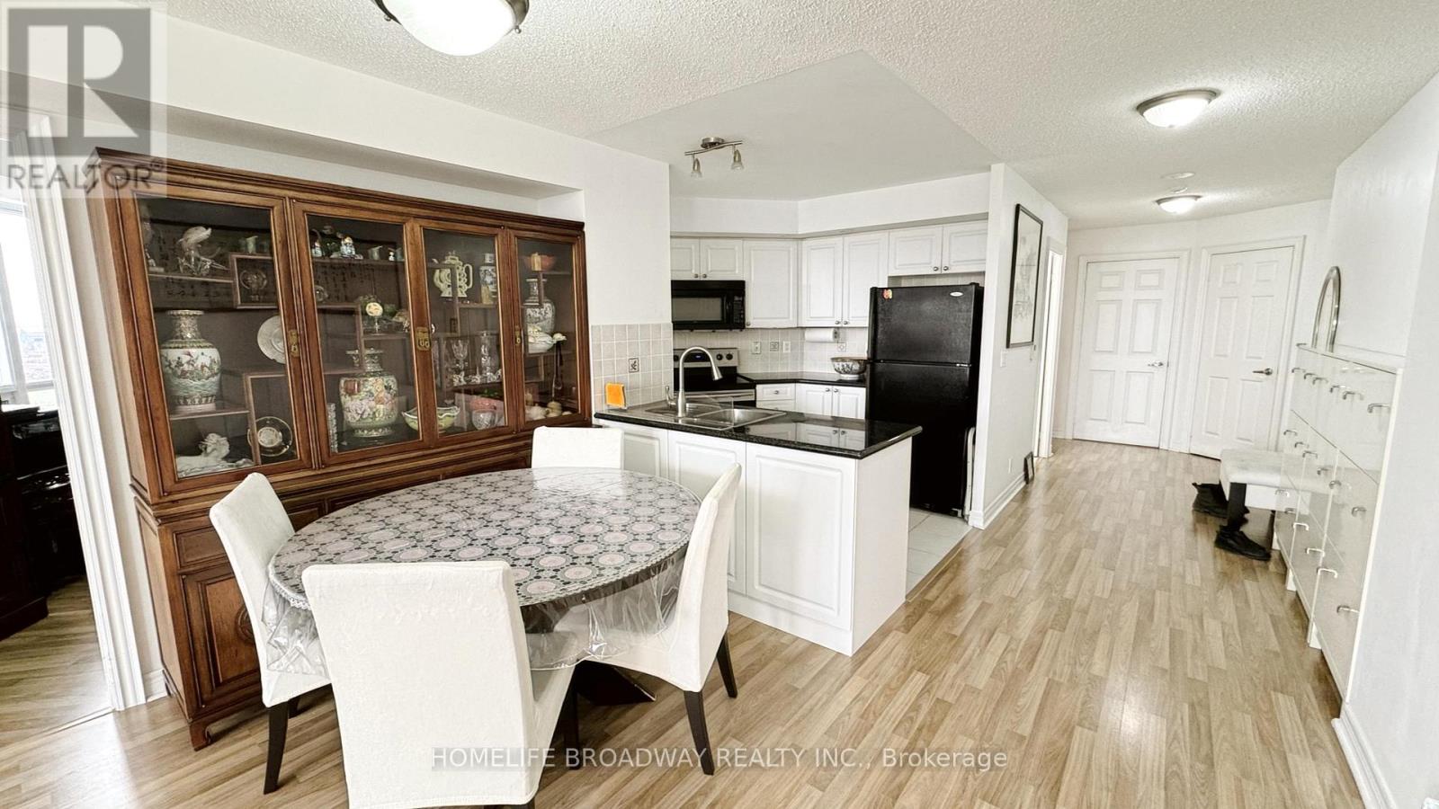 713 - 33 Cox Boulevard, Markham, Ontario  L3R 8A6 - Photo 3 - N12991140