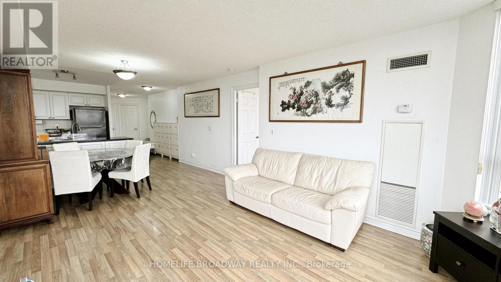 713 - 33 Cox Boulevard, Markham, Ontario  L3R 8A6 - Photo 4 - N12991140