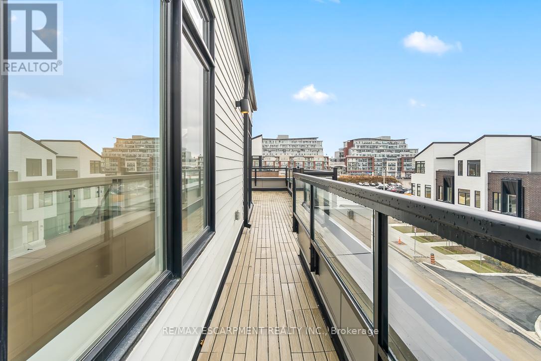 19 - 20 Lou Parsons Way, Mississauga, Ontario  L5H 0B2 - Photo 37 - W12855704