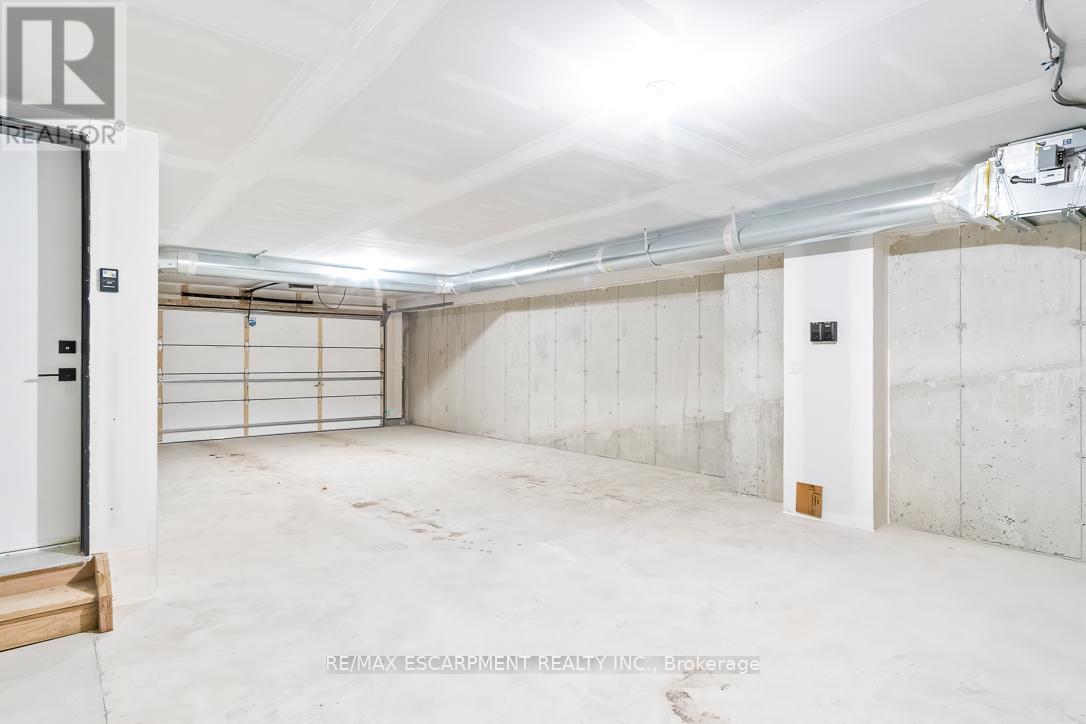 19 - 20 Lou Parsons Way, Mississauga, Ontario  L5H 0B2 - Photo 42 - W12855704