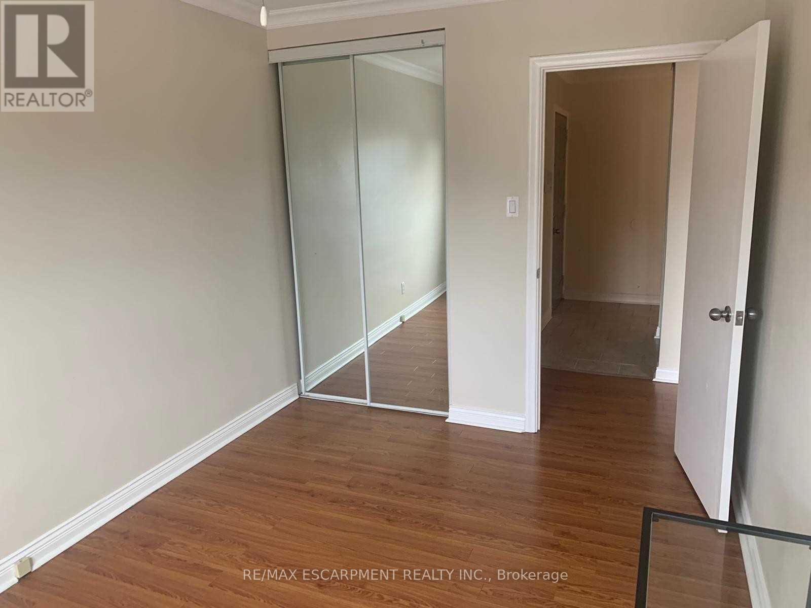 1 - 243a Lakeshore Road E, Mississauga, Ontario  L5H 1G5 - Photo 3 - W12193365