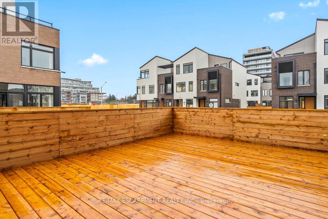 19 - 20 Lou Parsons Way, Mississauga, Ontario  L5H 0B2 - Photo 39 - W12855704