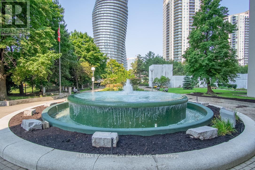 806 - 3650 Kaneff Crescent, Mississauga, Ontario  L5A 4A1 - Photo 36 - W12953086