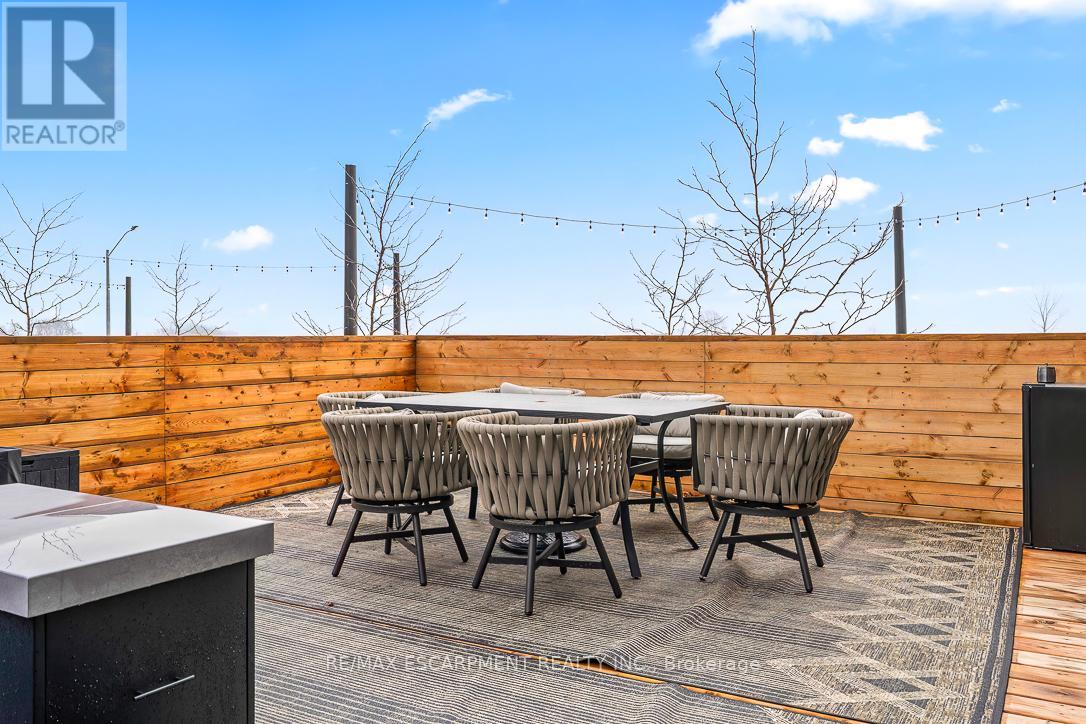 98 - 35 Lou Parson Way, Mississauga, Ontario  L5H 0B2 - Photo 50 - W12983084