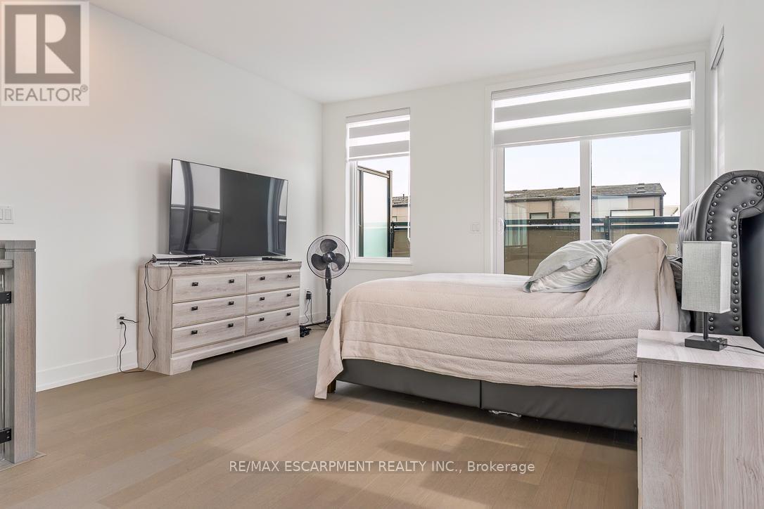 98 - 35 Lou Parson Way, Mississauga, Ontario  L5H 0B2 - Photo 38 - W12983084