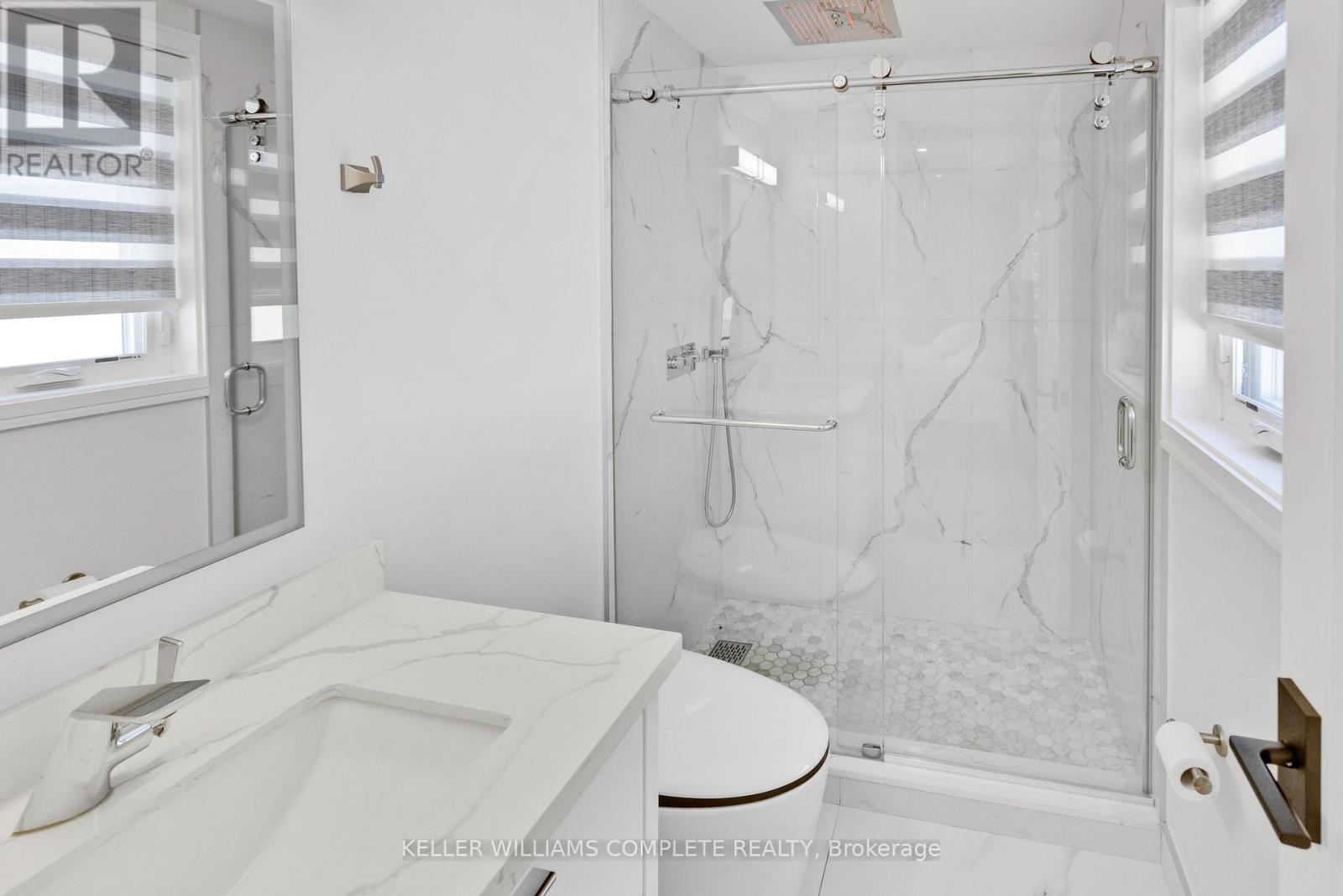 1362 Kenmuir Avenue, Mississauga, Ontario  L5G 4B4 - Photo 21 - W12997440