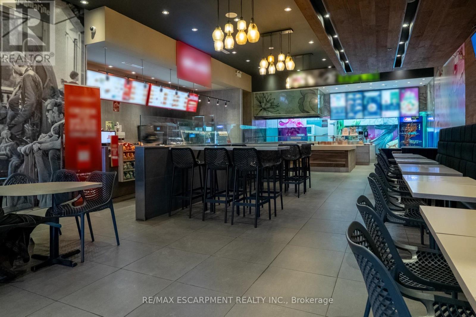 3 - 300 FOURTH AVENUE, St. Catharines, Ontario