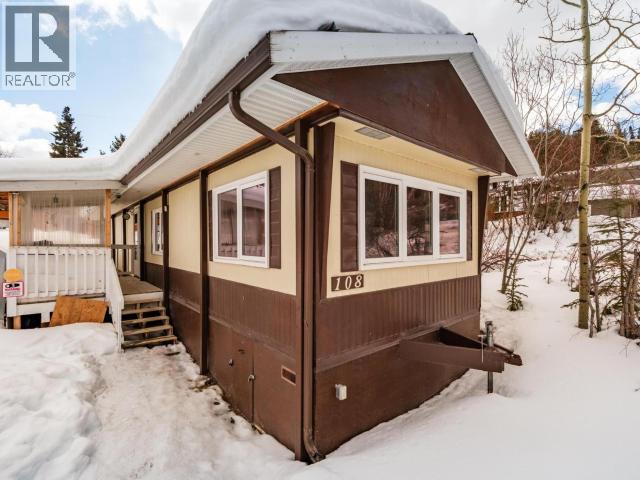 108-4 Prospector Road, Whitehorse, Yukon  Y1A 5G5 - Photo 1 - 17174