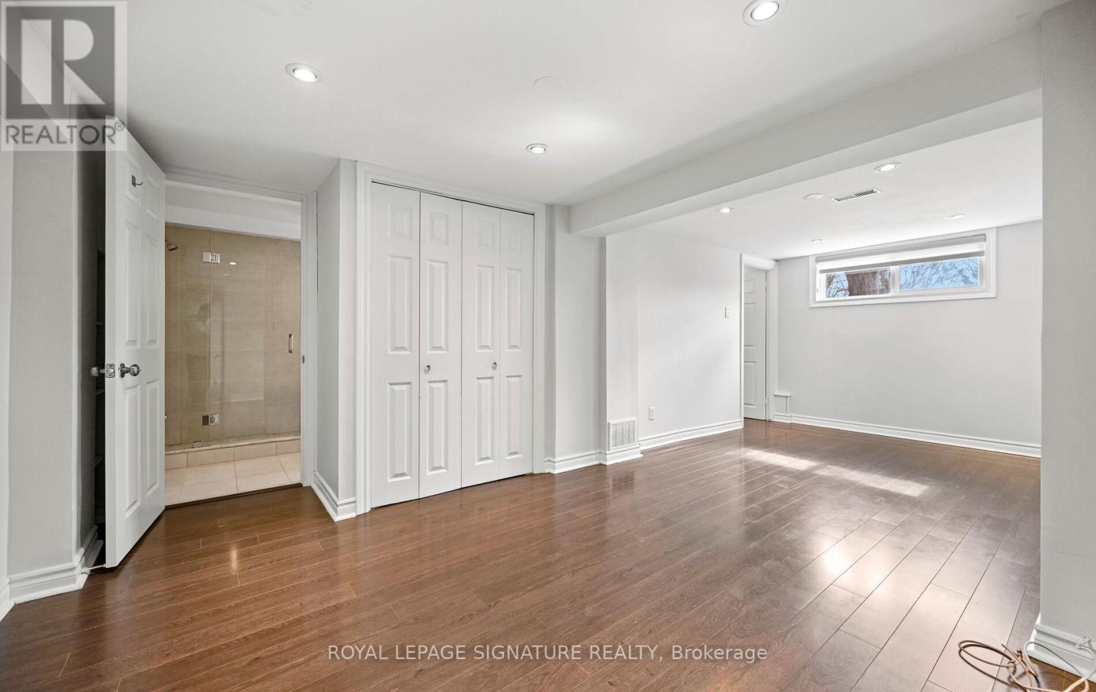 1207 Pinegrove Road, Oakville, Ontario  L6L 2W8 - Photo 21 - W12999024