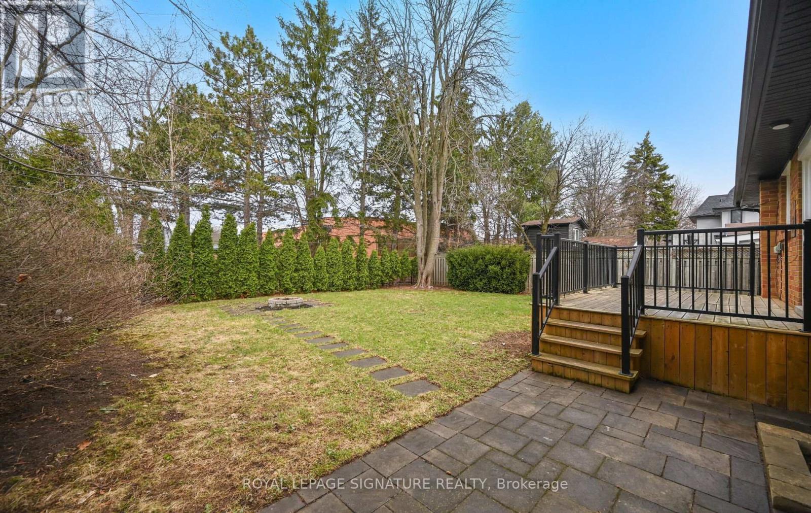 1207 Pinegrove Road, Oakville, Ontario  L6L 2W8 - Photo 27 - W12999024