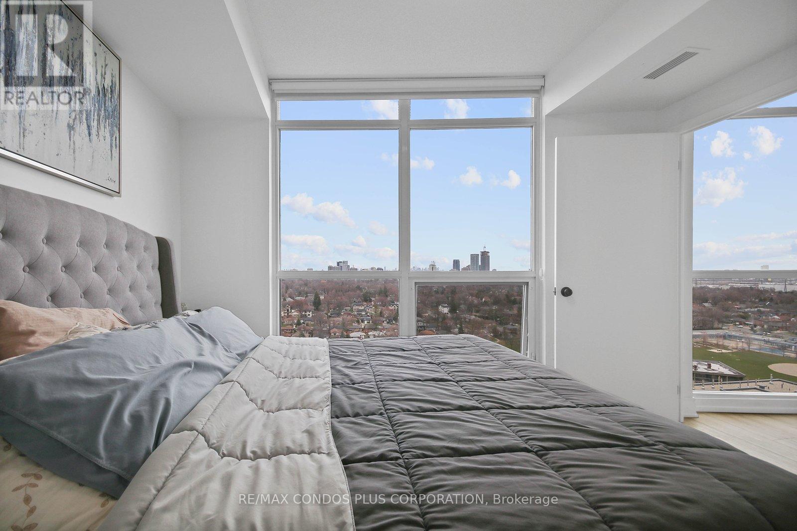 1802 - 9 Valhalla Inn Road, Toronto, Ontario  M9B 1S9 - Photo 20 - W12999038