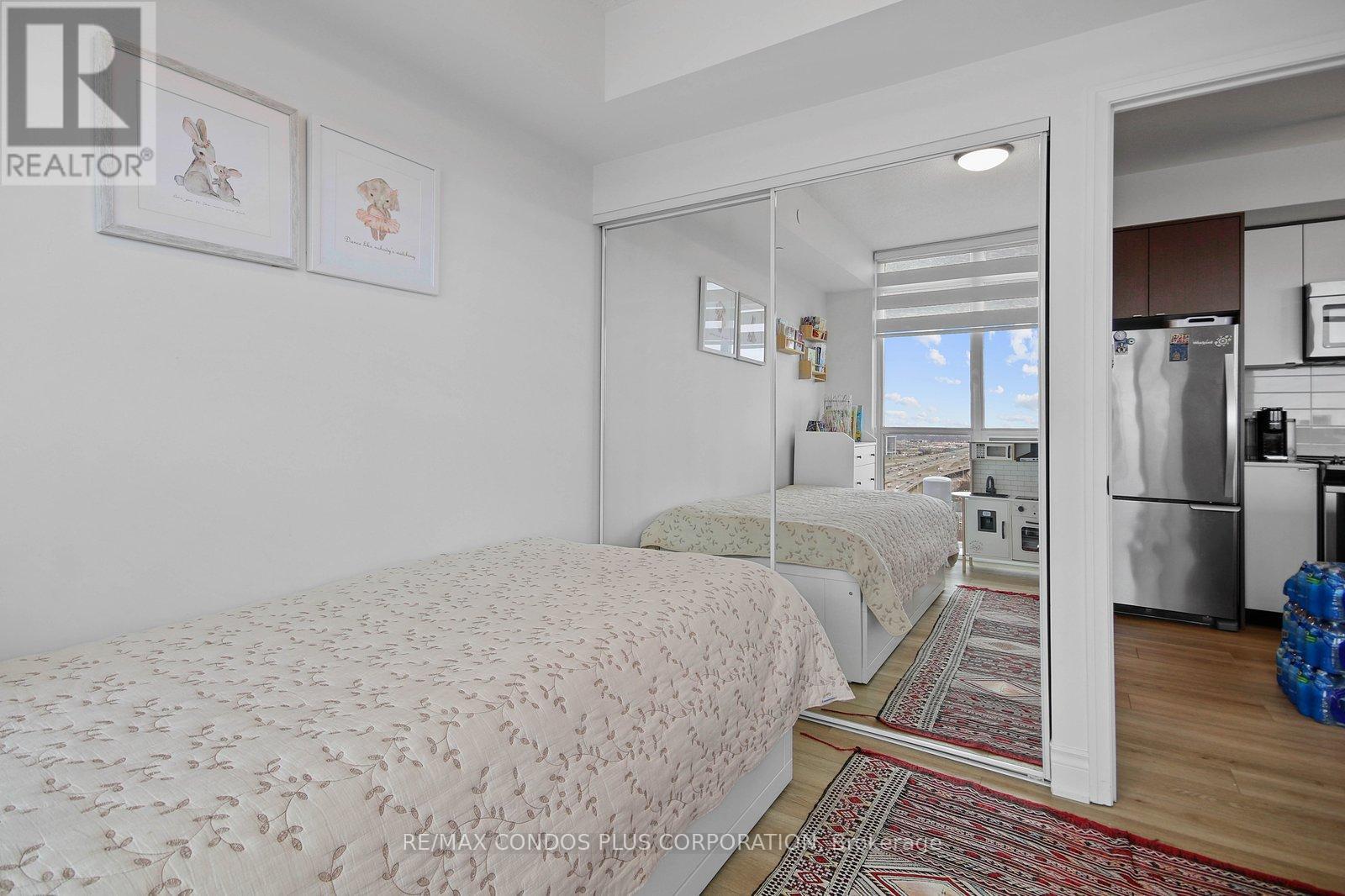 1802 - 9 Valhalla Inn Road, Toronto, Ontario  M9B 1S9 - Photo 24 - W12999038