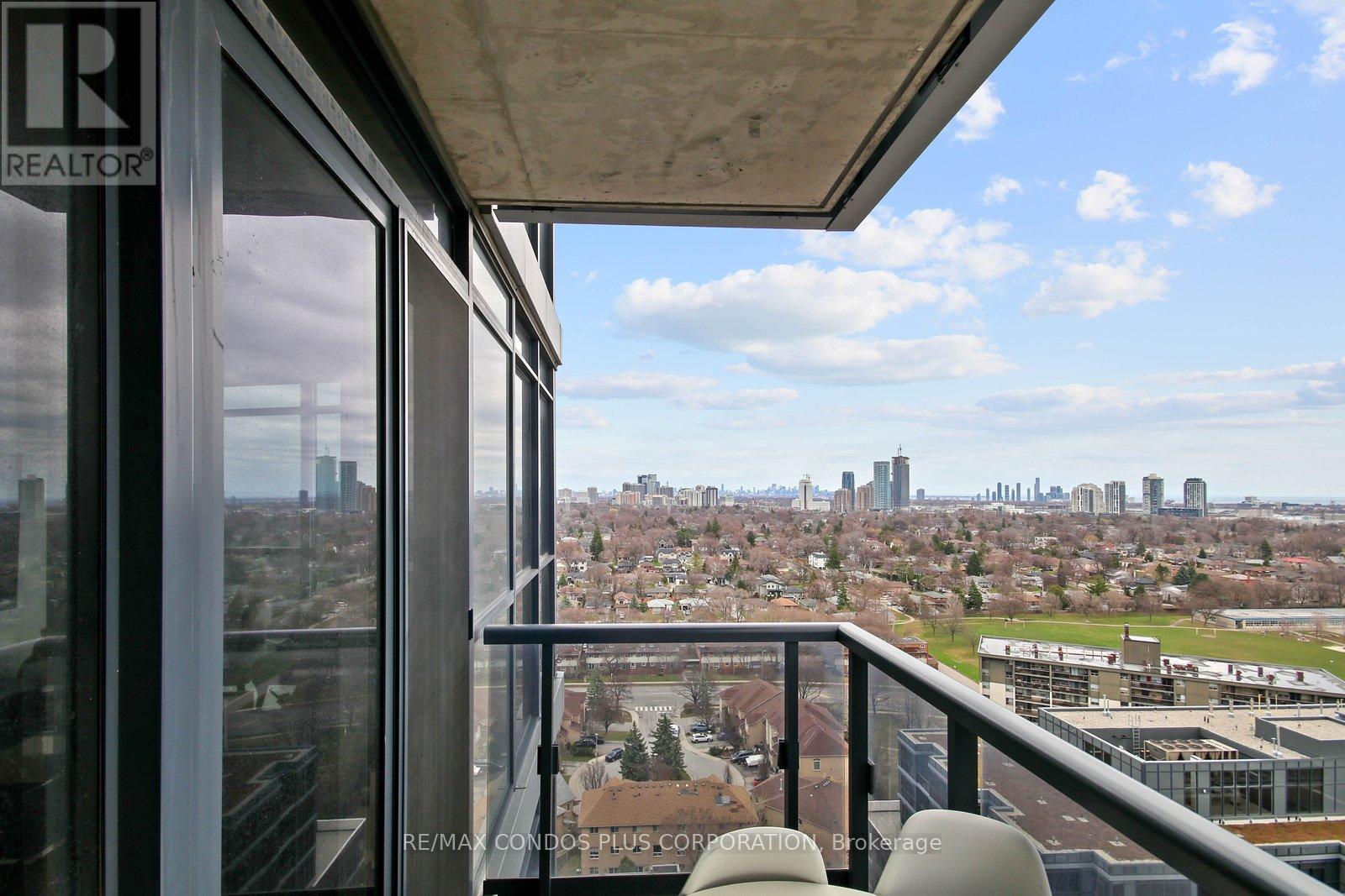 1802 - 9 Valhalla Inn Road, Toronto, Ontario  M9B 1S9 - Photo 28 - W12999038