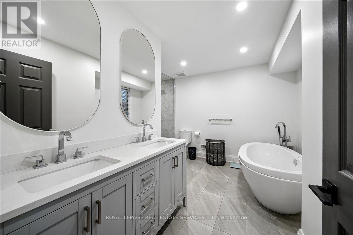 Unknown Address, ,     - Photo 23 - W12999042