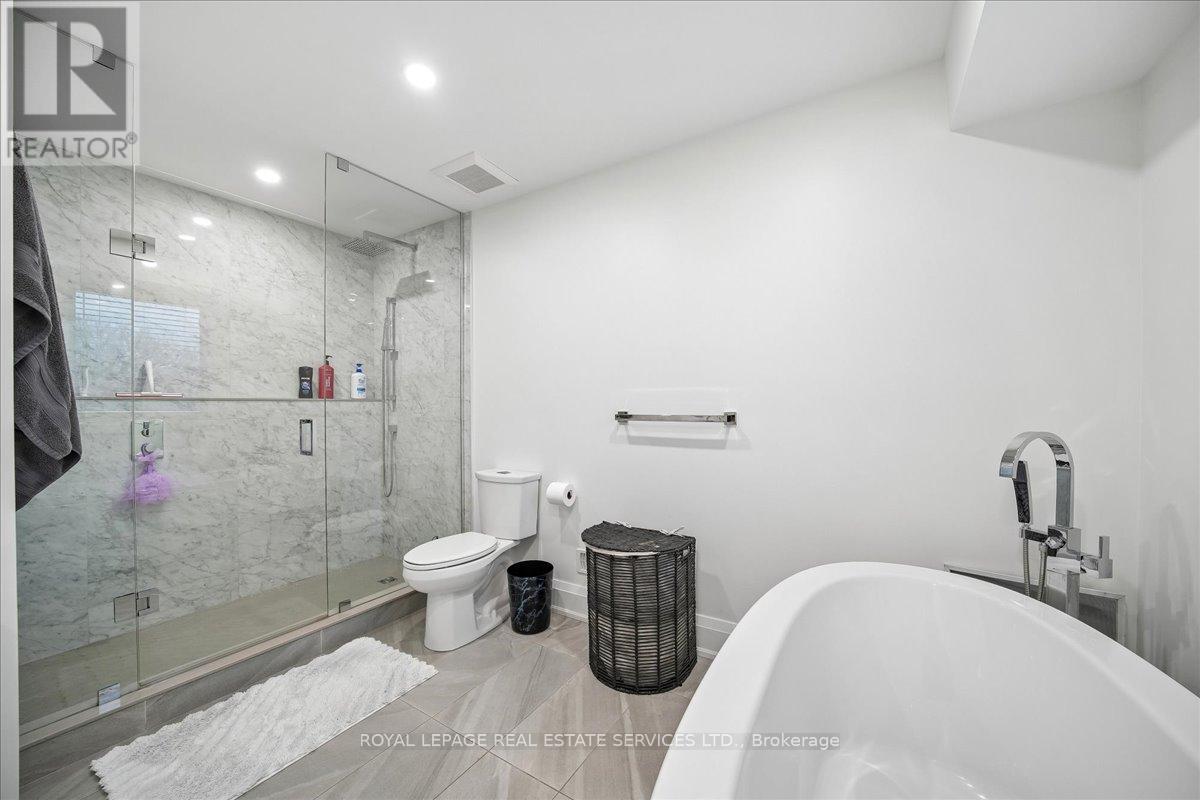 Unknown Address, ,     - Photo 24 - W12999042