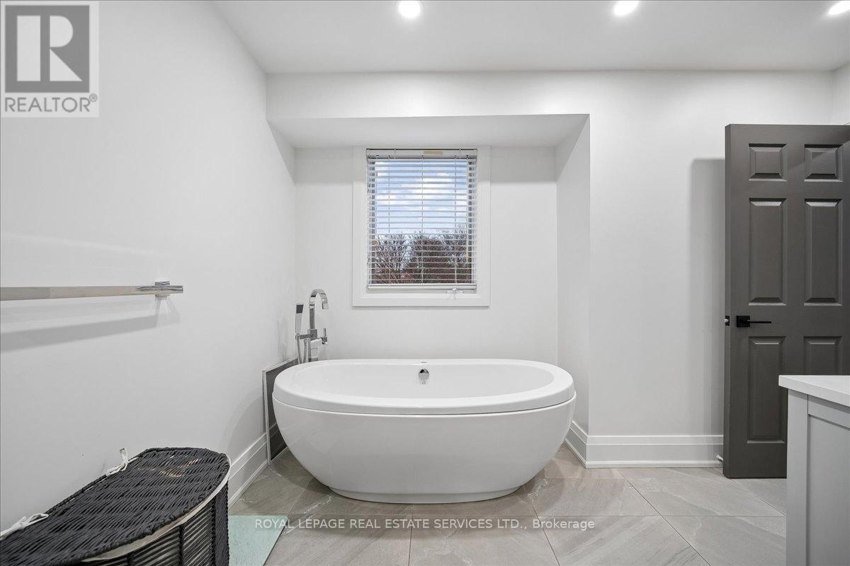 Unknown Address, ,     - Photo 27 - W12999042