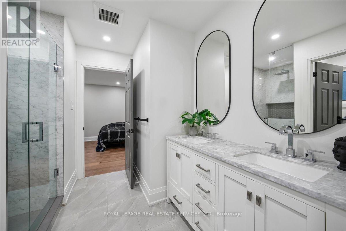 Unknown Address, ,     - Photo 30 - W12999042