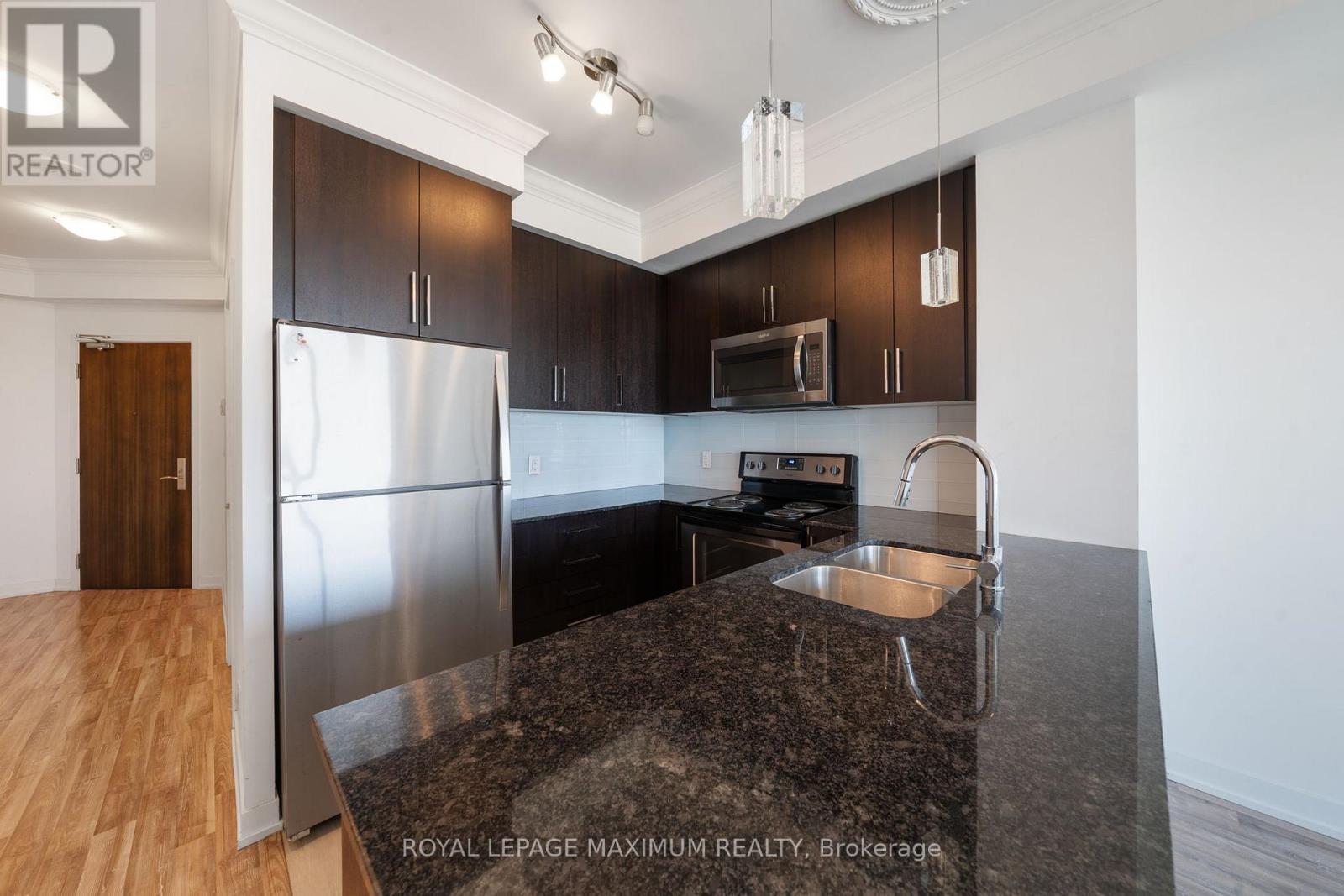 1503 - 840 Queens Plate Drive, Toronto, Ontario  M9W 0E7 - Photo 16 - W12999046