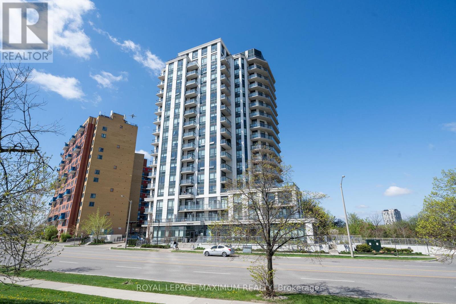 1503 - 840 Queens Plate Drive, Toronto, Ontario  M9W 0E7 - Photo 2 - W12999046