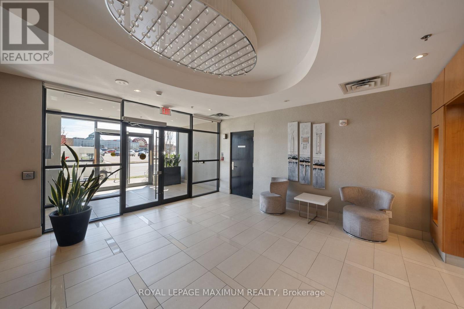 1503 - 840 Queens Plate Drive, Toronto, Ontario  M9W 0E7 - Photo 6 - W12999046