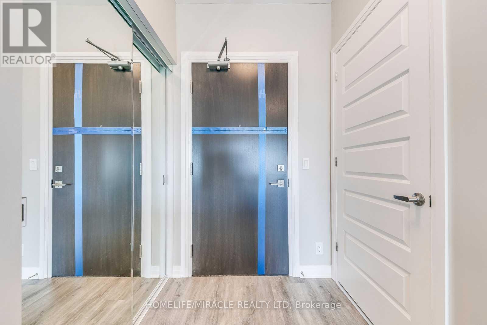 102 Grovewood Common, Oakville, Ontario  L6H 0X2 - Photo 10 - W12999070