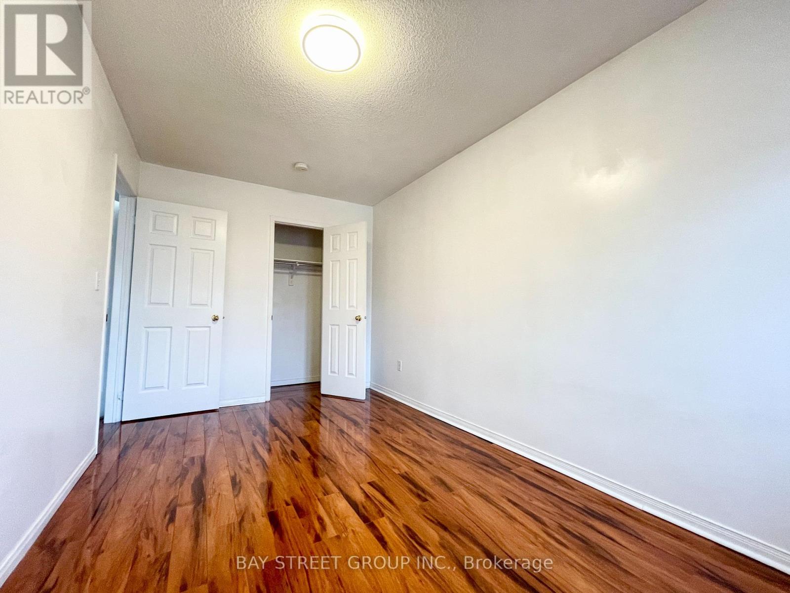 1153 Davis Lane, Milton, Ontario  L9T 5R1 - Photo 15 - W12999072