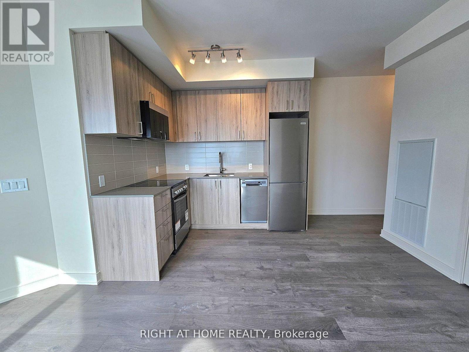 2109 - 8020 Derry Road, Milton, Ontario  L9T 3L3 - Photo 11 - W12999096