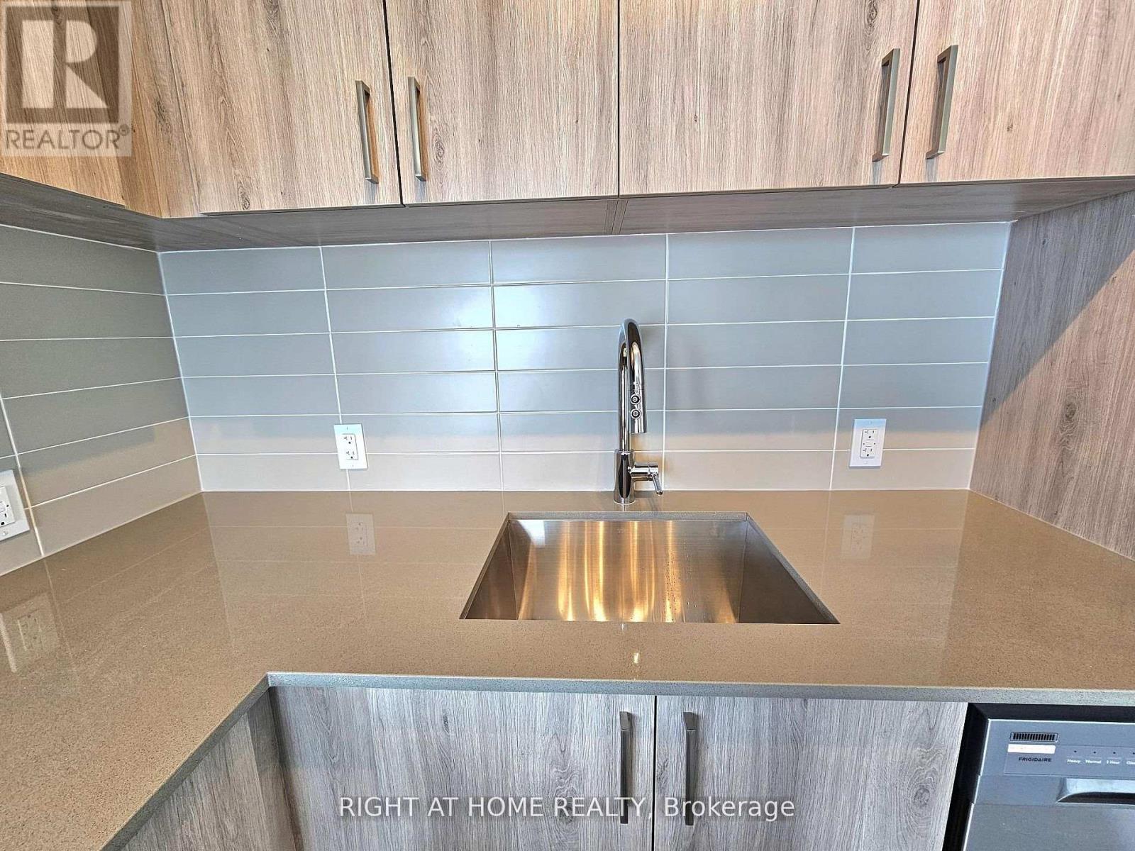 2109 - 8020 Derry Road, Milton, Ontario  L9T 3L3 - Photo 13 - W12999096