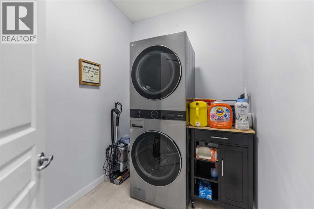 328 Rainbow  Falls Way, Chestermere, Alberta  T1X 1W5 - Photo 13 - A2287071