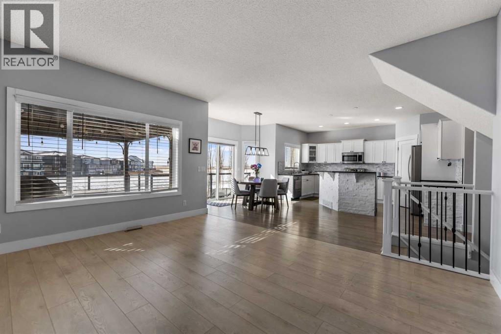 328 Rainbow  Falls Way, Chestermere, Alberta  T1X 1W5 - Photo 9 - A2287071