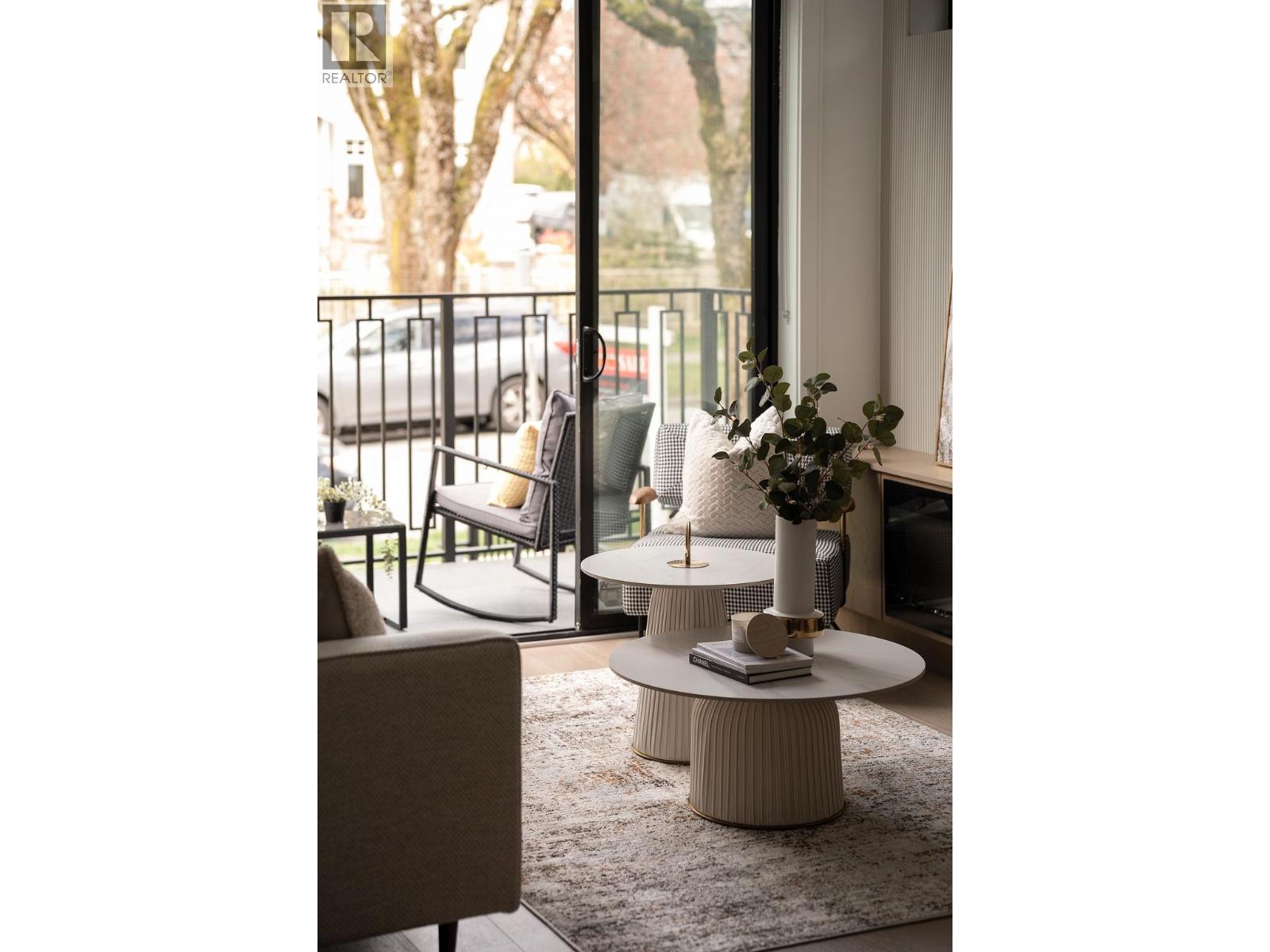 1 2282 E 8th Avenue, Vancouver, British Columbia  V5N 1V5 - Photo 9 - R3111391