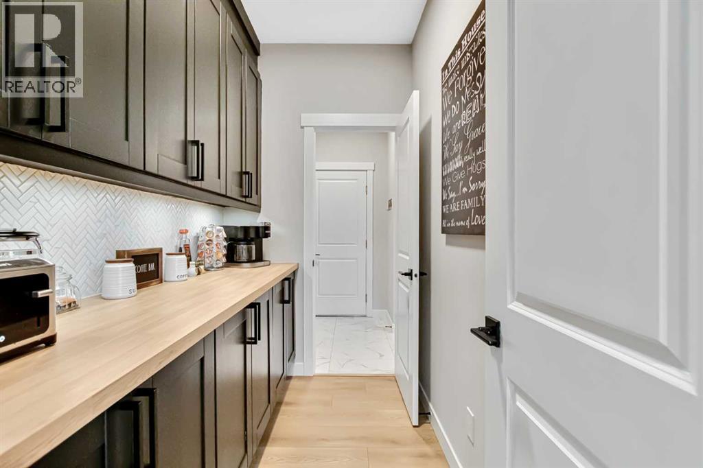 46 Highwood Drive, Okotoks, Alberta  T1S 5S4 - Photo 12 - A2294345