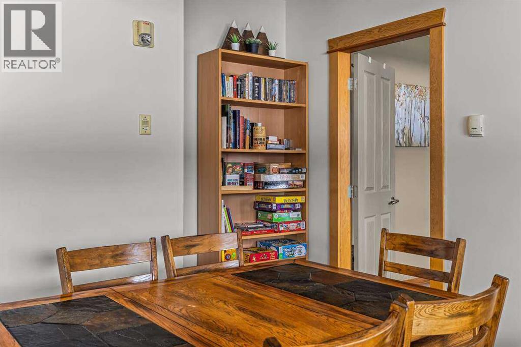 300, 1140 Railway Avenue, Canmore, Alberta  T1W 1P4 - Photo 34 - A2299405